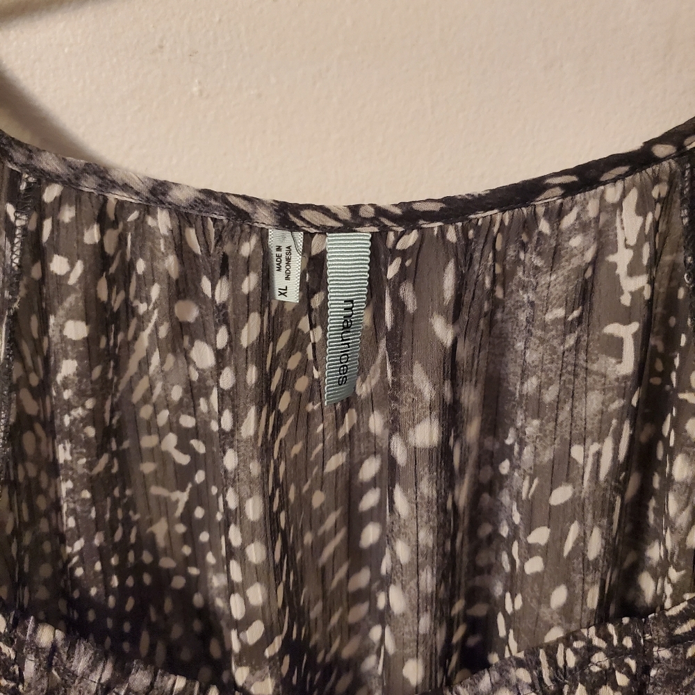 Blouse - Picture 3 of 3